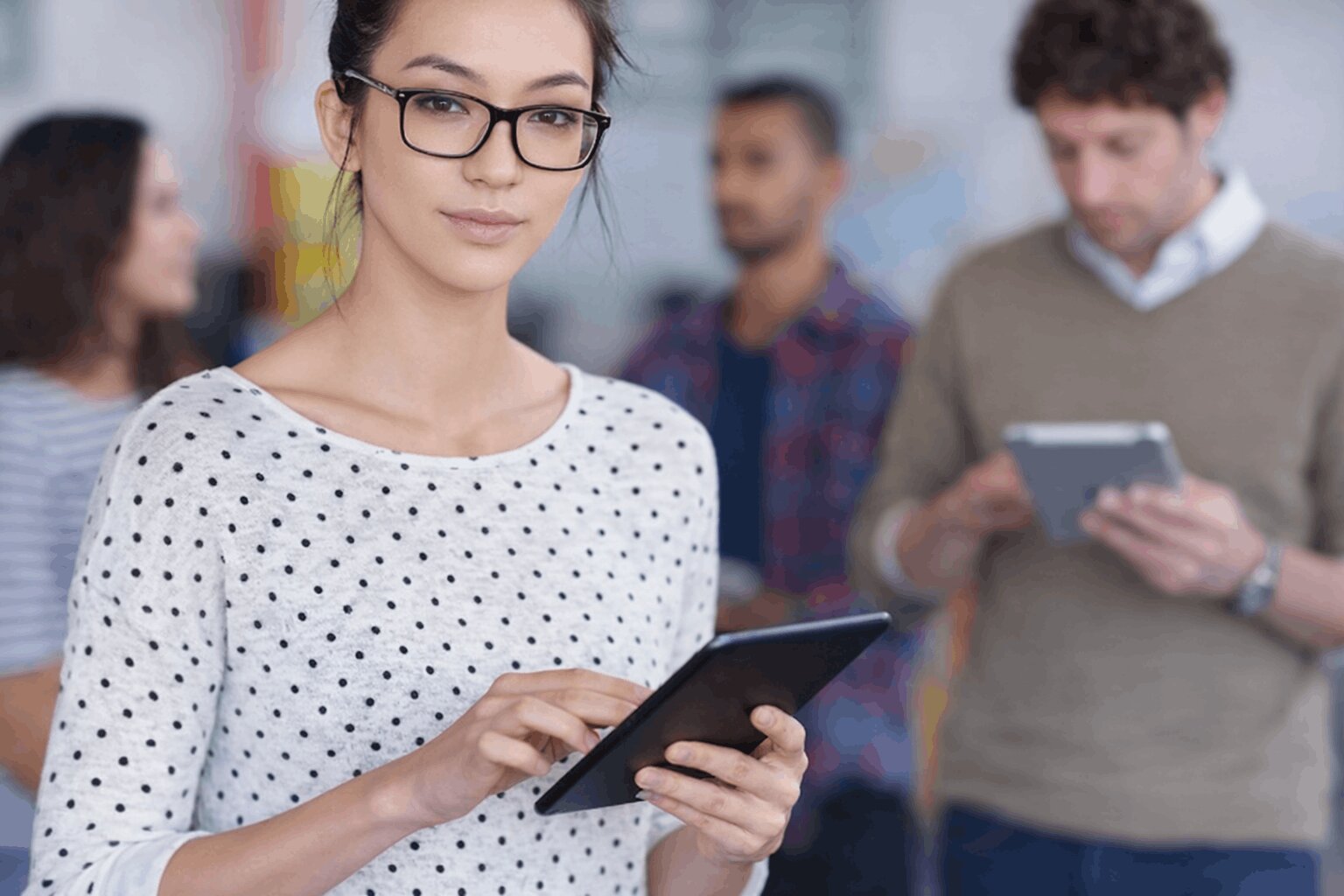 How to Target the Right Audience Using Email & Phone Data image
